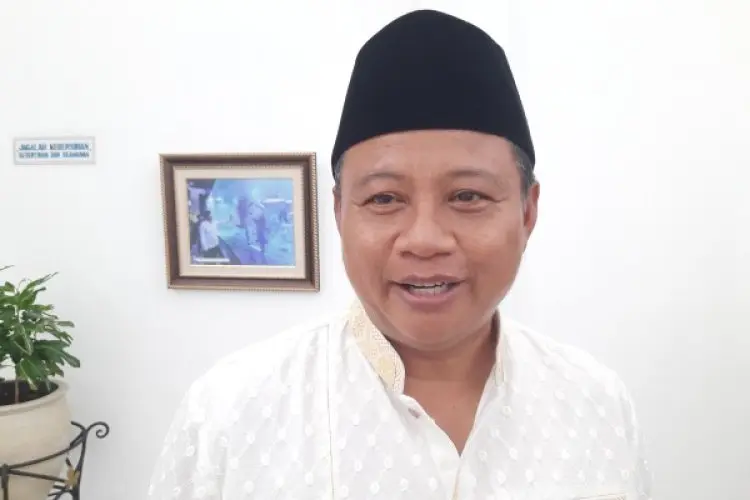 Uu Ruzhanul Ulum Bujuk Lucky Hakim Pertimbangkan Keinginan Mundur dari Wakil Bupati Indramayu