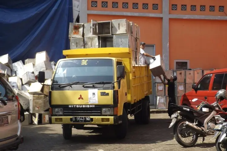 KPU Kabupaten Bogor Pecah Kongsi, Perkara Saring Lapor