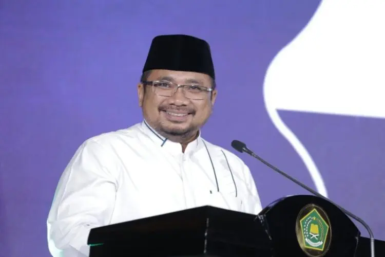 Menteri Agama Yaqut Cholil Qoumas Sambut Baik Tren Nikah di KUA