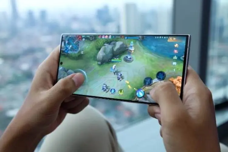 Masih Punya Dua Smartphone? Ini Tandanya Kamu Harus Ganti ke Galaxy S23 Series 5G!