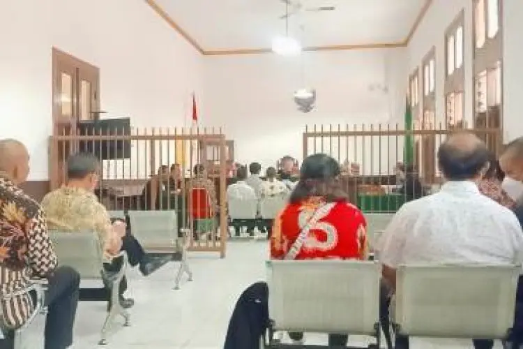 Pelaku Perusakan Bangunan di Jalan Surya Sumantri Bandung Dituntut Satu Tahun Bui