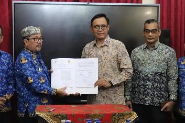 TPA Kubangdeleg Cirebon Bakal Difasilitasi Teknologi Pemilah Sampah