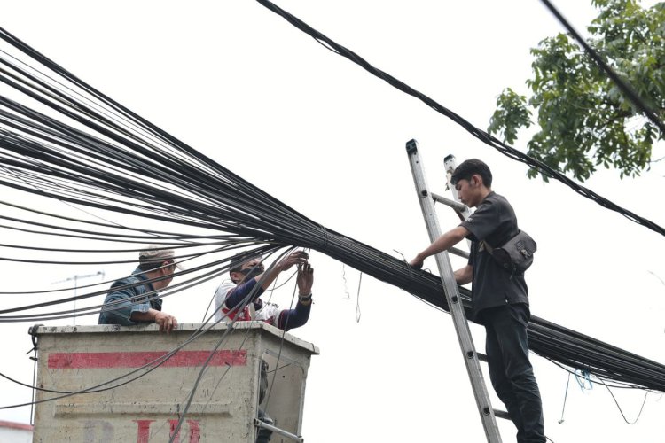 Kabel FO di Seluruh Ruas Jalan Kota Bandung Bakal Dirapikan