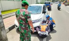 Gelar Operasi Gakkum, Belasan Kendaraan yang Parkir Sembarangan Digembok Petugas Dishub Kota Cimahi