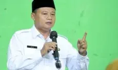 APK Partai Politik Bertebaran Jelang Pemilu 2024, Ini Respons Uu Ruzhanul Ulum