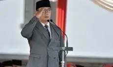 Guru SMK Diberhentikan Lantaran Komentar Pedas di Instagram, Ini Tanggapan Ridwan Kamil...