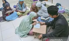 Pemkab Karawang Siapkan Rp25 Miliar Khusus Guru Mengaji dan Marbot