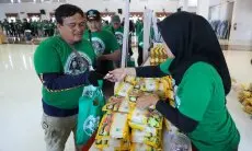 Gelar Bazar Oli hingga Sembako Murah di Cirebon, Kajol Indonesia Solider Bantu Rekan se-Profesi