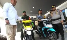 Rudy Susmanto Hadiahi Sepeda Motor untuk Babinsa dan Bhabinkamtibas Bogor yang Selamatkan Generasi Bangsa
