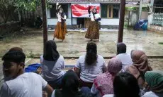 Tangkal Arus Budaya Asing, Pemuda Mahasiswa Nusantara Tampilkan Kreasi Seni Lengser dan Jaipong di Kabupaten Bandung