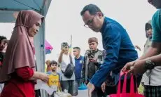 Bima Ngabuburit, Borong dan Bagikan Takjil Hingga Jenguk Warganya Yang Sakit