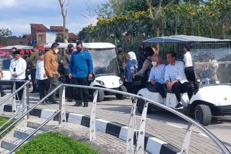 Jokowi Resmikan Danau Retensi Andir di Kabupaten Bandung