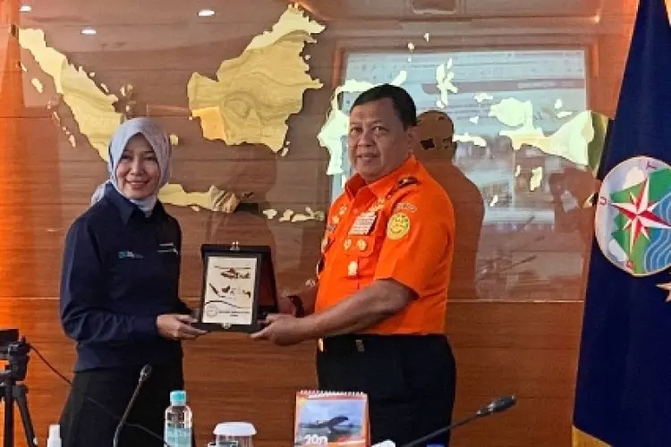 Pos Indonesia Sokong Distribusi Logistik Basarnas Hingga ke Daerah 3T