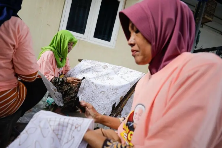 Peningkatan Kapasitas SDM, Mak Ganjar Gelar Latihan Bagi Pengrajin Batik