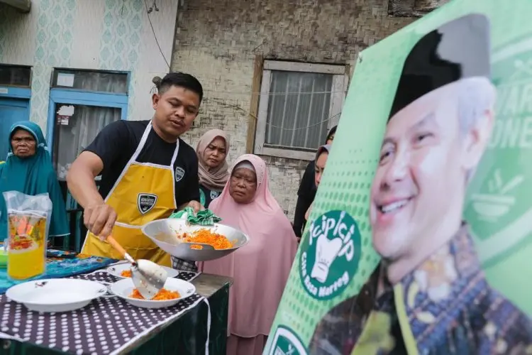Kowarteg Indonesia Bagikan Ilmu dan Tips Memasak Melalui Program 'Cita Rasa Warteg' di Kabupaten Garut