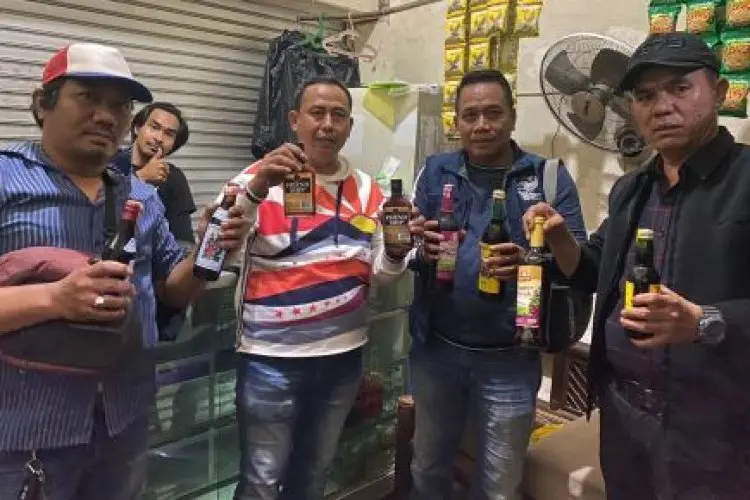 Polresta Bogor Kota Sita Ratusan Miras, Puluhan Knalpot Bising, dan Bubarkan Remaja Nongkrong 