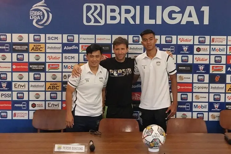 Kakang Rudianto Ikuti Arahan Pelatih Hadapi Bhayangkara FC