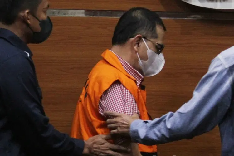 Terbukti Menyuap Penyidik KPK, Eks Walkot Cimahi Ajay Dituntut 8 Tahun Penjara