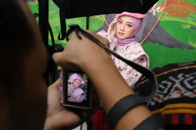 Sehari Belajar Ilmu Fotografi Bareng Srikandi Ganjar Jabodetabek 