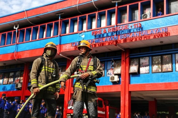 Damkar Kota Bandung Raih Juara Dalam Fire Safety Festival 2023