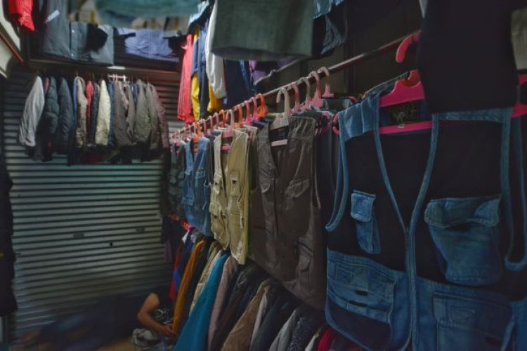 Pakaian Bekas Impor Dilarang, Pedagang Cimol Gedebage Pilih Tutup Toko