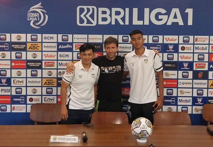 Kakang Rudianto Ikuti Arahan Pelatih Hadapi Bhayangkara FC