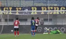 7 Pertandingan Persib Selalu Kebobolan, Ini Alasan Luis Milla