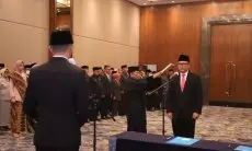 Hengki Kurniawan Lantik Sekda Baru KBB Ade Zakir Hasim