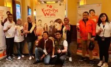 Peduli Penderita Kanker, Srikandi BUMN Gelar Nonton Bareng Film “Kartu Pos Wini”