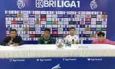 Pemain Belakang Persib Blunder, Ini Pernyataan Luuis Milla