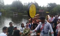 H+3 Libur Lebaran, Wisatawan Luar Daerah Serbu Objek Wisata Floating Market Lembang 