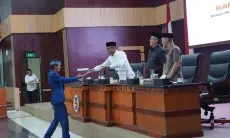 DPRD Siap Lanjutkan Pembahasan Raperda Fasilitasi Pelayanan Haji