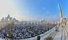 Pasca Lebaran, Tren Kunjungan ke Masjid Raya Al Jabbar Meningkat 