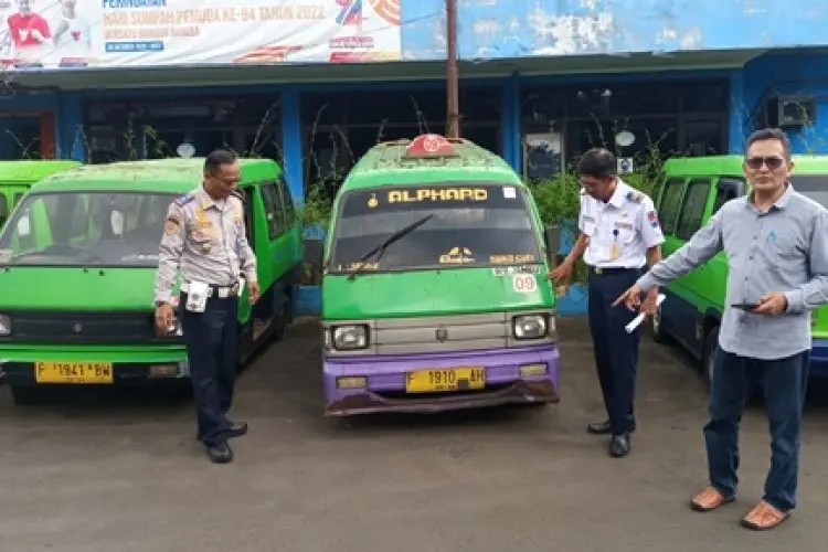 Di Bogor, Alphard jadi Angkot Bodong dan Dikandangkan Dishub Kota Bogor