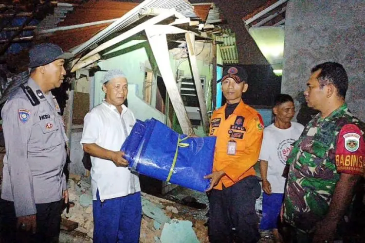 2 Unit Rumah Rusak Sedang hingga Berat Terdampak Hujan Deras dan Angin Kencang
