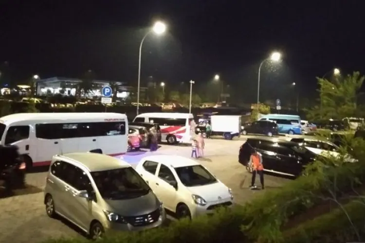 Gawat....Api Menyembur di Rest Area KM 86 B Tol Cipali