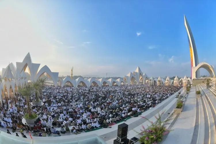Pasca Lebaran, Tren Kunjungan ke Masjid Raya Al Jabbar Meningkat 