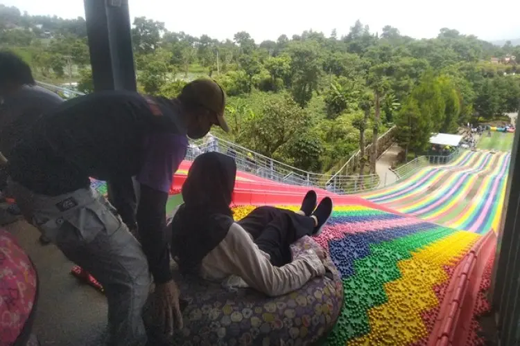Tanggapi Pemda KBB Soal Target Pengunjung Wisatawan hingga H+7 Lebaran, Pengelola Wisata Ungkap Kondisinya 