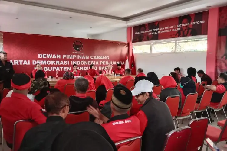 Ganjar Pranowo Resmi jadi Bacapres, Bandul Politik PDIP KBB Mulai Bergerak 