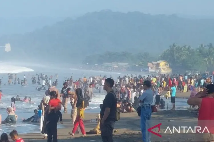 Selama Libur Lebaran 2023, 600 Ribu Lebih Wisatawan Sambangi Jabar
