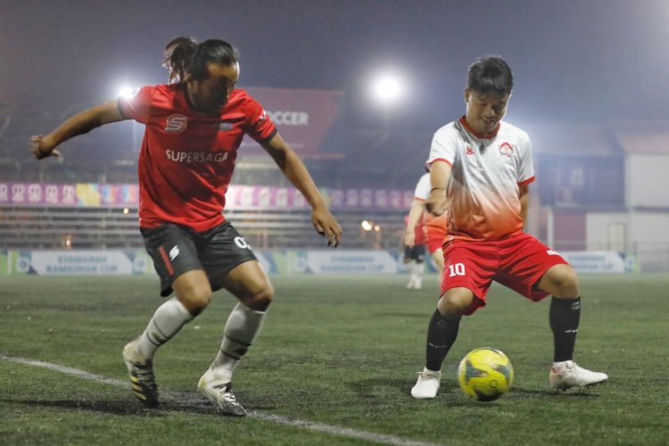 GMP Gelar Fun Football Bareng Pemain Preman Pensiun di Bandung