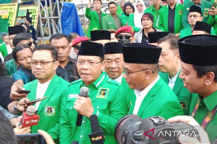 PPP Dorong Kadernya Dampingi Ganjar Pranowo di Pilpres 2024