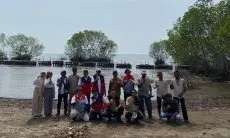 MUJ ONWJ Bangun Alat Pemecah Ombak di Pulau Burung Subang 