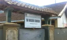 Pasca Diterjang Banjir Bandang, Pelaksanaan Ujian di SDN Cibeber di Desa Mekarwangi Berjalan Normal