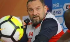 Dejan Antonic Jadi Direktur Teknik Persib? Ini Jawaban Manajemen