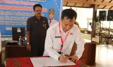 Pemkab Cirebon Komitmen Tingkatkan Layanan Adminduk