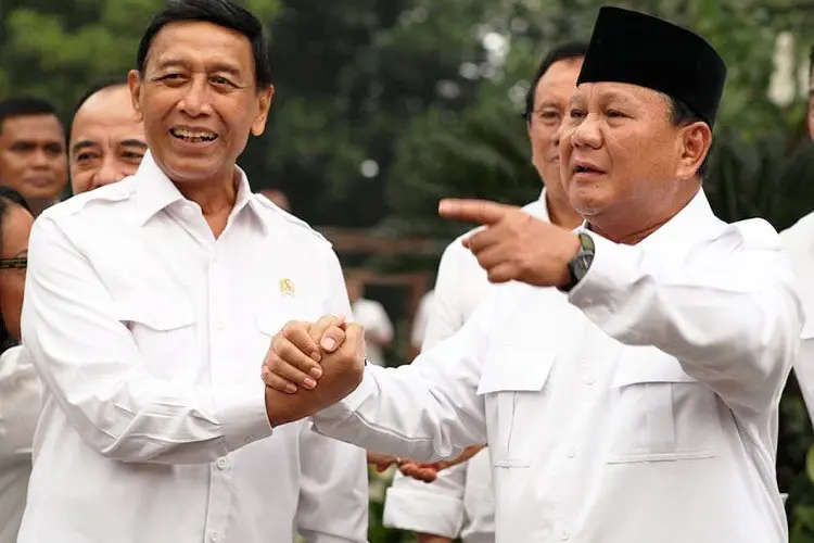 Prabowo Bahas Soal Tuntutan Penggantian Wapres Gibran Saat Jokowi Diutus ke Vatikan