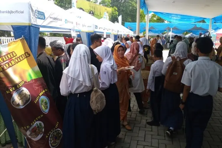 Aneka Sajian Kuliner Kota Hujan Ramaikan Peringatan Hardiknas di Kota Bogor