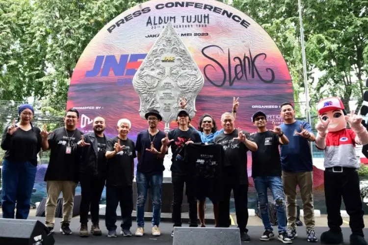 9 Juni 2023 Konser di Bandung, JNE Rayakan Kebahagiaan Tur Album Tujuh Slank ke Tujuh Kota