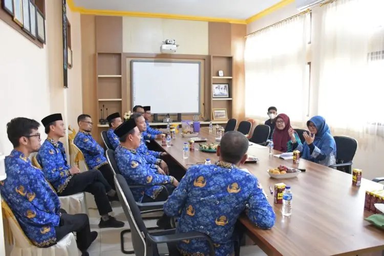 Pangkas Anggaran BOPD, Legislator Jabar Minta Pemprov Kaji Ulang